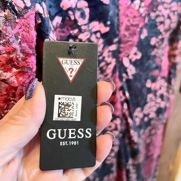 NWT GUESS DRESS - Picture 11 of 12